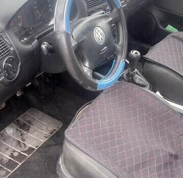 Синій Фольксваген Гольф, об'ємом двигуна 1.39 л та пробігом 244 тис. км за 3400 $, фото 6 на Automoto.ua