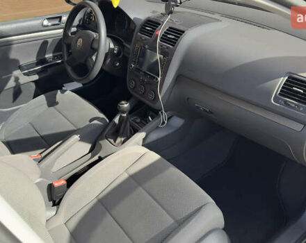 Синій Фольксваген Гольф, об'ємом двигуна 1.6 л та пробігом 270 тис. км за 5600 $, фото 10 на Automoto.ua