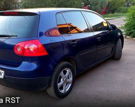 Синий Фольксваген Гольф, объемом двигателя 1.4 л и пробегом 275 тыс. км за 5200 $, фото 1 на Automoto.ua