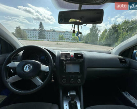 Синий Фольксваген Гольф, объемом двигателя 1.9 л и пробегом 285 тыс. км за 5500 $, фото 10 на Automoto.ua