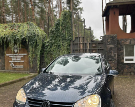 Синий Фольксваген Гольф, объемом двигателя 1.6 л и пробегом 252 тыс. км за 5350 $, фото 6 на Automoto.ua