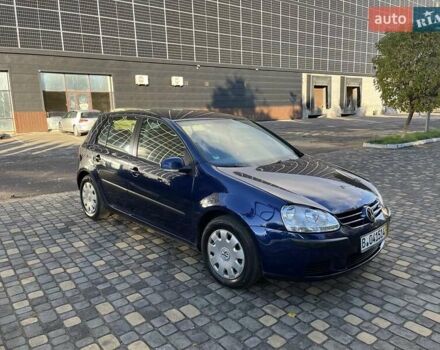 Синий Фольксваген Гольф, объемом двигателя 1.4 л и пробегом 250 тыс. км за 4600 $, фото 73 на Automoto.ua