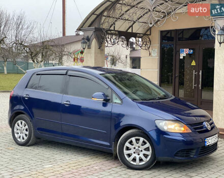 Синий Фольксваген Гольф, объемом двигателя 2 л и пробегом 285 тыс. км за 5450 $, фото 26 на Automoto.ua