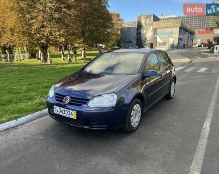 Синий Фольксваген Гольф, объемом двигателя 1.4 л и пробегом 250 тыс. км за 4600 $, фото 44 на Automoto.ua