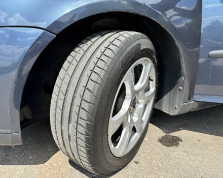 Синий Фольксваген Гольф, объемом двигателя 1.6 л и пробегом 228 тыс. км за 5500 $, фото 19 на Automoto.ua