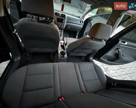 Синий Фольксваген Гольф, объемом двигателя 1.4 л и пробегом 207 тыс. км за 5100 $, фото 9 на Automoto.ua