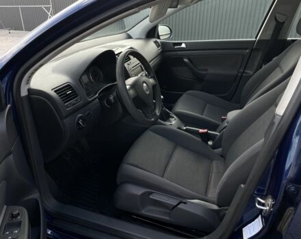 Синий Фольксваген Гольф, объемом двигателя 1.6 л и пробегом 243 тыс. км за 5000 $, фото 17 на Automoto.ua