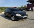 Синий Фольксваген Гольф, объемом двигателя 2 л и пробегом 300 тыс. км за 7000 $, фото 1 на Automoto.ua