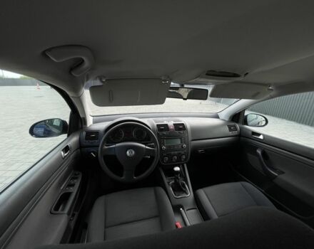 Синий Фольксваген Гольф, объемом двигателя 1.6 л и пробегом 243 тыс. км за 5000 $, фото 9 на Automoto.ua