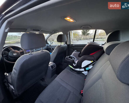 Синий Фольксваген Гольф, объемом двигателя 1.6 л и пробегом 210 тыс. км за 6700 $, фото 21 на Automoto.ua