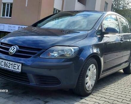Синий Фольксваген Гольф, объемом двигателя 1.6 л и пробегом 252 тыс. км за 5000 $, фото 14 на Automoto.ua