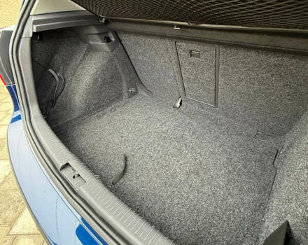 Синий Фольксваген Гольф, объемом двигателя 2 л и пробегом 227 тыс. км за 6700 $, фото 17 на Automoto.ua