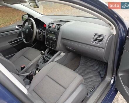 Синий Фольксваген Гольф, объемом двигателя 1.4 л и пробегом 241 тыс. км за 4850 $, фото 4 на Automoto.ua