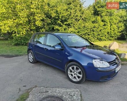 Синий Фольксваген Гольф, объемом двигателя 1.6 л и пробегом 223 тыс. км за 5200 $, фото 1 на Automoto.ua