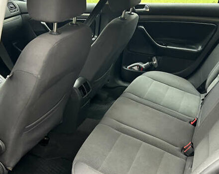 Синий Фольксваген Гольф, объемом двигателя 1.6 л и пробегом 252 тыс. км за 5350 $, фото 19 на Automoto.ua