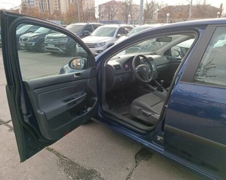 Синий Фольксваген Гольф, объемом двигателя 1.6 л и пробегом 221 тыс. км за 5990 $, фото 16 на Automoto.ua