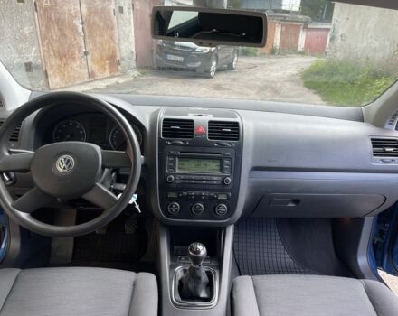 Синий Фольксваген Гольф, объемом двигателя 1.6 л и пробегом 204 тыс. км за 5800 $, фото 19 на Automoto.ua