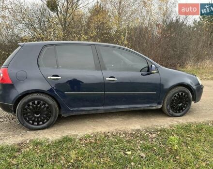 Синий Фольксваген Гольф, объемом двигателя 1.4 л и пробегом 268 тыс. км за 4450 $, фото 2 на Automoto.ua