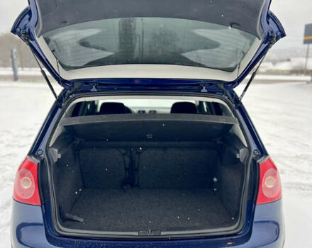 Синий Фольксваген Гольф, объемом двигателя 1.6 л и пробегом 203 тыс. км за 6750 $, фото 38 на Automoto.ua