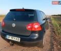 Синий Фольксваген Гольф, объемом двигателя 1.6 л и пробегом 250 тыс. км за 5200 $, фото 3 на Automoto.ua
