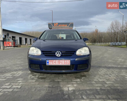 Синий Фольксваген Гольф, объемом двигателя 1.6 л и пробегом 243 тыс. км за 4900 $, фото 16 на Automoto.ua