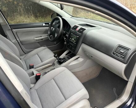 Синий Фольксваген Гольф, объемом двигателя 1.4 л и пробегом 268 тыс. км за 4450 $, фото 13 на Automoto.ua