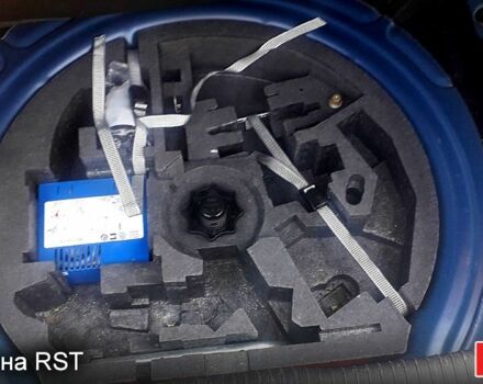 Синій Фольксваген Гольф, об'ємом двигуна 1.4 л та пробігом 247 тис. км за 5700 $, фото 7 на Automoto.ua