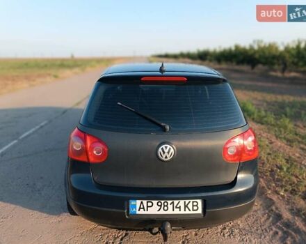 Синий Фольксваген Гольф, объемом двигателя 1.6 л и пробегом 250 тыс. км за 5200 $, фото 4 на Automoto.ua