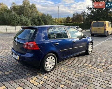 Синий Фольксваген Гольф, объемом двигателя 1.4 л и пробегом 250 тыс. км за 4600 $, фото 5 на Automoto.ua