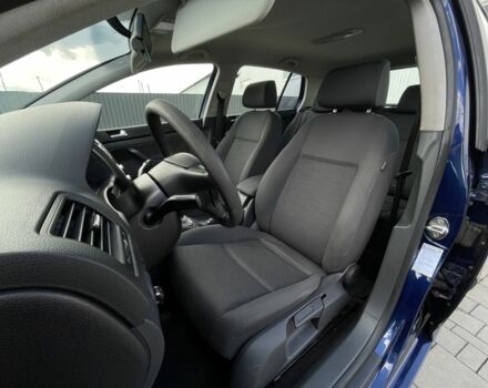 Синий Фольксваген Гольф, объемом двигателя 1.6 л и пробегом 243 тыс. км за 5000 $, фото 10 на Automoto.ua