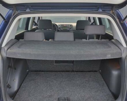 Синій Фольксваген Гольф, об'ємом двигуна 1.39 л та пробігом 244 тис. км за 5500 $, фото 13 на Automoto.ua