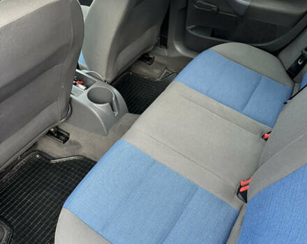 Синій Фольксваген Гольф, об'ємом двигуна 1.39 л та пробігом 180 тис. км за 5750 $, фото 33 на Automoto.ua