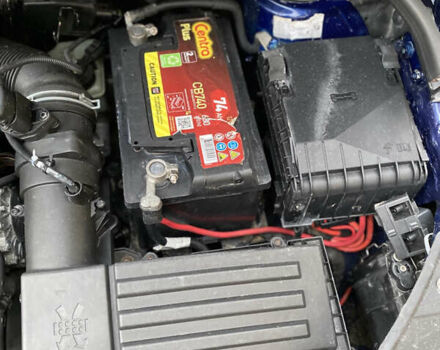 Синий Фольксваген Гольф, объемом двигателя 2 л и пробегом 285 тыс. км за 5450 $, фото 50 на Automoto.ua