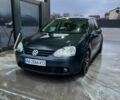 Синий Фольксваген Гольф, объемом двигателя 1.6 л и пробегом 228 тыс. км за 4400 $, фото 1 на Automoto.ua