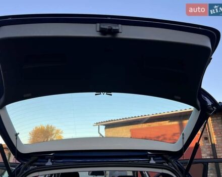 Синій Фольксваген Гольф, об'ємом двигуна 1.6 л та пробігом 196 тис. км за 6300 $, фото 39 на Automoto.ua