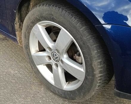 Синий Фольксваген Гольф, объемом двигателя 1.6 л и пробегом 221 тыс. км за 5990 $, фото 4 на Automoto.ua