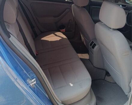 Синий Фольксваген Гольф, объемом двигателя 2 л и пробегом 285 тыс. км за 6000 $, фото 3 на Automoto.ua