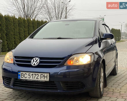 Синий Фольксваген Гольф, объемом двигателя 2 л и пробегом 285 тыс. км за 5450 $, фото 12 на Automoto.ua