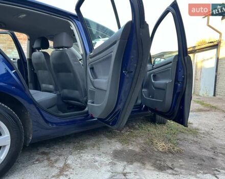 Синій Фольксваген Гольф, об'ємом двигуна 1.6 л та пробігом 196 тис. км за 6300 $, фото 28 на Automoto.ua