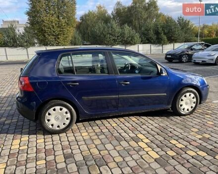 Синий Фольксваген Гольф, объемом двигателя 1.4 л и пробегом 250 тыс. км за 4600 $, фото 11 на Automoto.ua
