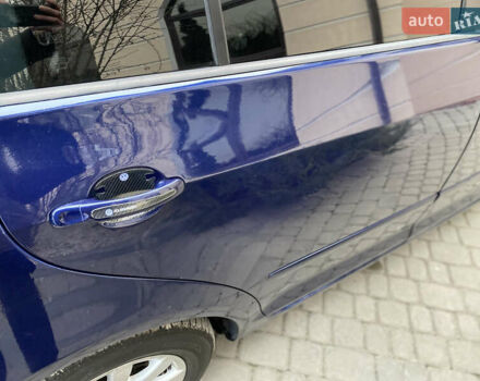 Синий Фольксваген Гольф, объемом двигателя 2 л и пробегом 285 тыс. км за 5450 $, фото 57 на Automoto.ua