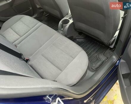 Синий Фольксваген Гольф, объемом двигателя 1.6 л и пробегом 212 тыс. км за 5200 $, фото 15 на Automoto.ua