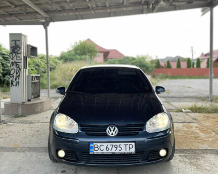 Синий Фольксваген Гольф, объемом двигателя 1.6 л и пробегом 228 тыс. км за 6200 $, фото 1 на Automoto.ua