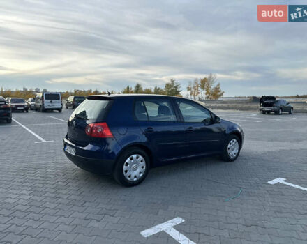 Синий Фольксваген Гольф, объемом двигателя 1.39 л и пробегом 238 тыс. км за 5750 $, фото 9 на Automoto.ua