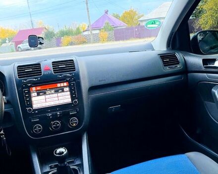 Синий Фольксваген Гольф, объемом двигателя 1.6 л и пробегом 191 тыс. км за 6100 $, фото 10 на Automoto.ua