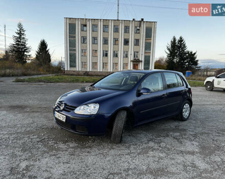 Синий Фольксваген Гольф, объемом двигателя 1.6 л и пробегом 210 тыс. км за 6700 $, фото 1 на Automoto.ua
