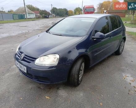 Синий Фольксваген Гольф, объемом двигателя 1.4 л и пробегом 241 тыс. км за 4850 $, фото 1 на Automoto.ua