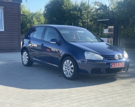 Синий Фольксваген Гольф, объемом двигателя 1.6 л и пробегом 243 тыс. км за 5000 $, фото 1 на Automoto.ua