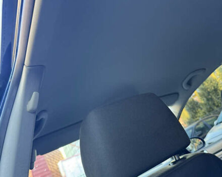 Синий Фольксваген Гольф, объемом двигателя 1.6 л и пробегом 211 тыс. км за 5500 $, фото 17 на Automoto.ua