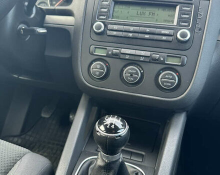 Синий Фольксваген Гольф, объемом двигателя 1.39 л и пробегом 238 тыс. км за 5750 $, фото 36 на Automoto.ua